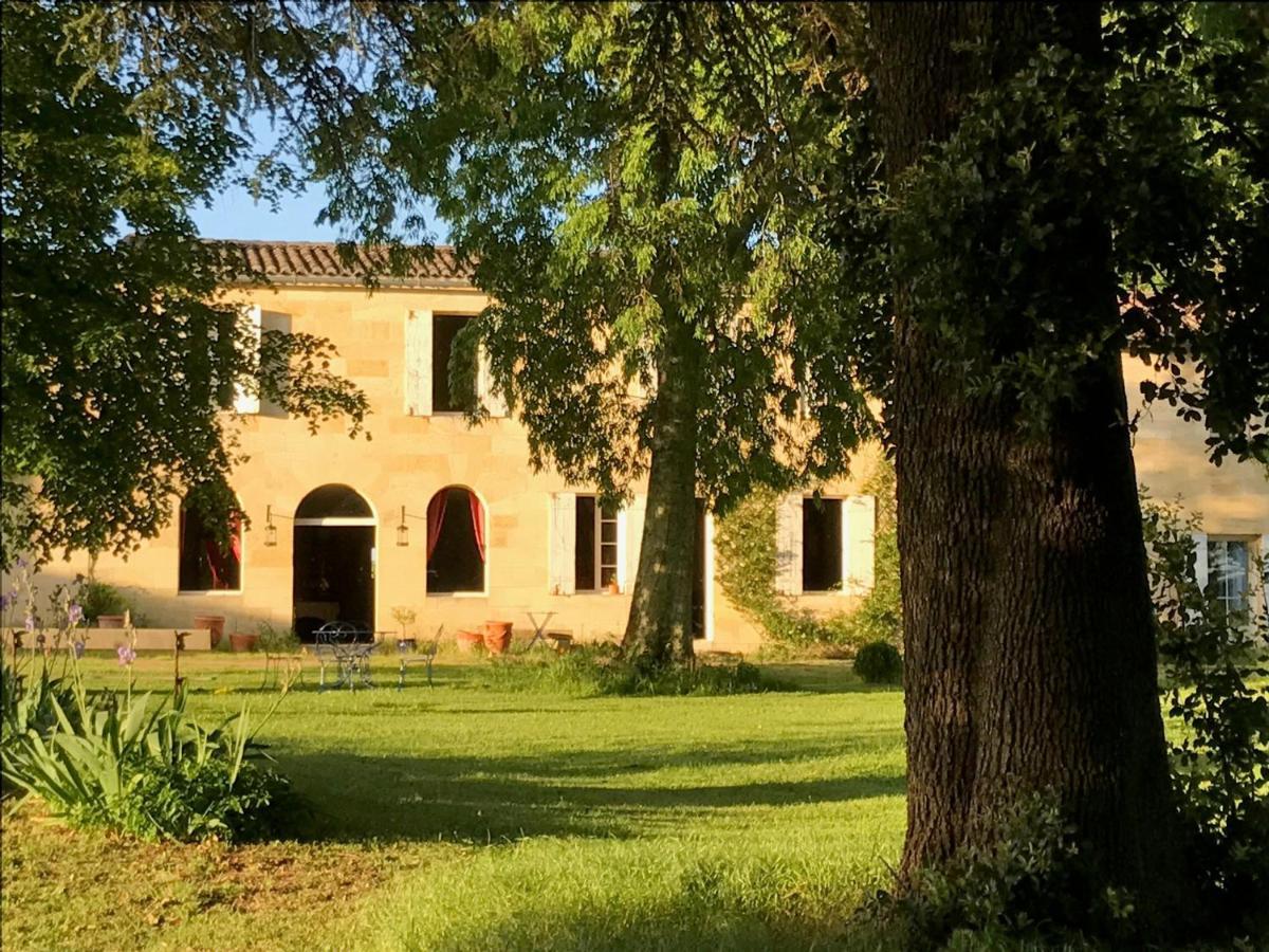 Château Pierre De Lune Alojamento de Acomodação e Pequeno-almoço